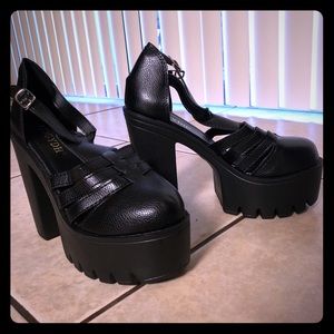 Black sandal booties